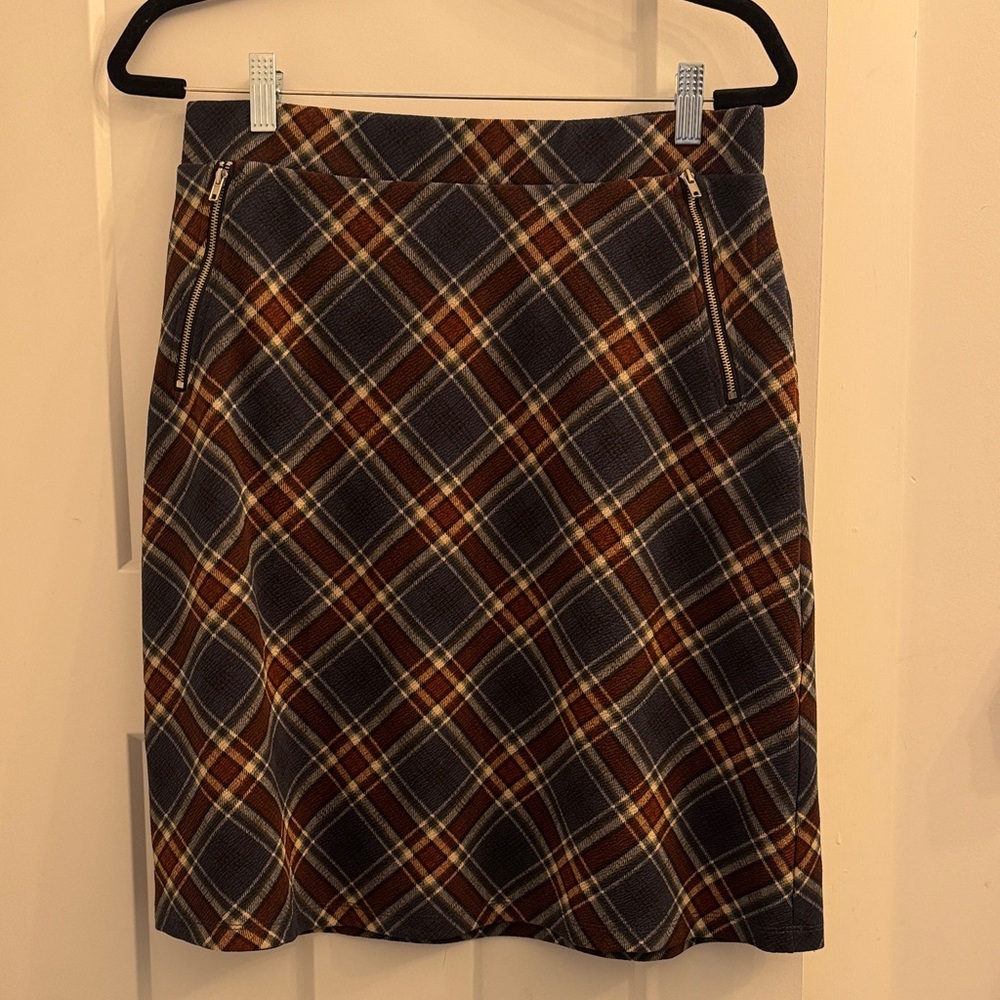 Le Lis Brown and Blue Plaid A-Line Skirt